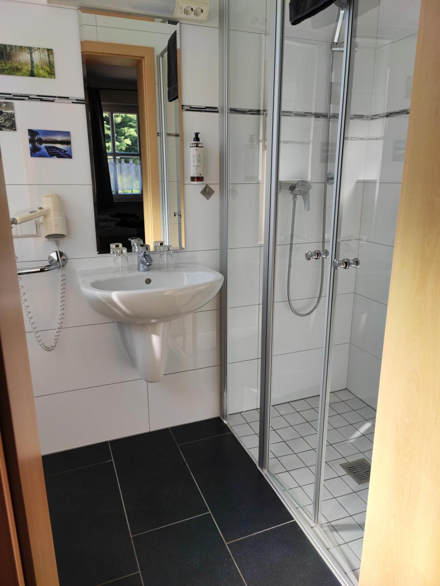 Landhotel Zur Altenburg Kalefeld Oda fotoğraf